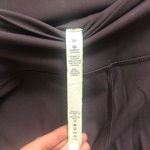 Lululemon crop leggings